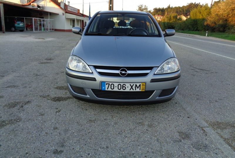 Opel Corsa • 2004 • 143,000 km 1