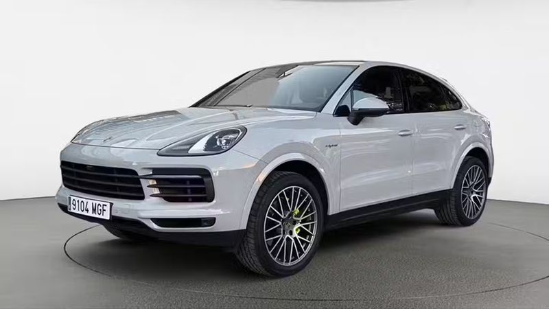 Porsche Cayenne Coupe • 2023 • 75,654 km 1