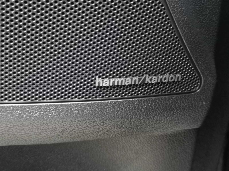 Kia Sorento • 2019 • 45,890 km 7