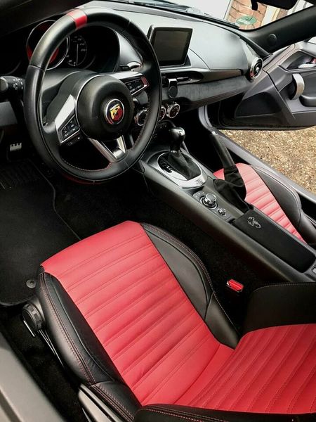 Fiat 124 Spider • 2019 • 42,500 km 6
