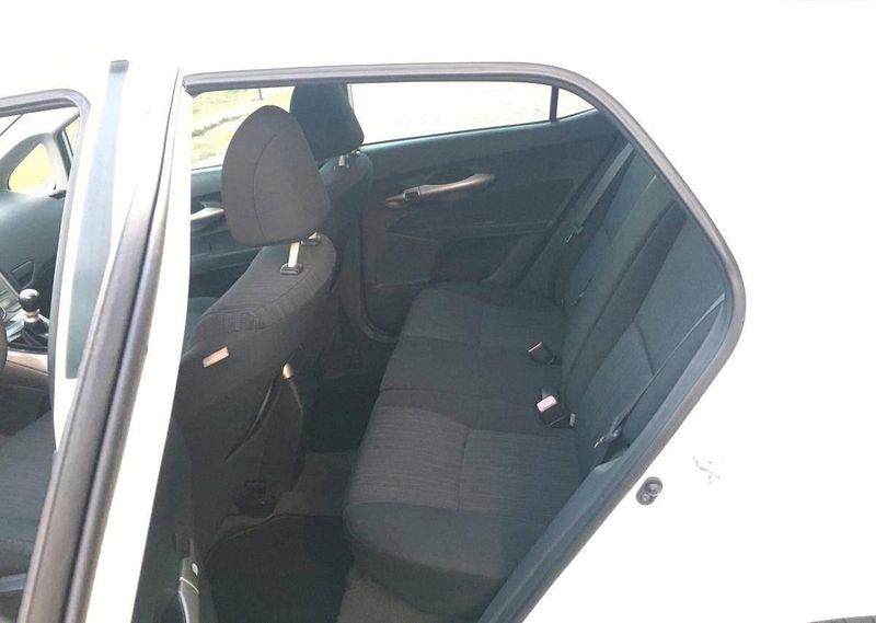 Toyota Auris • 2009 • 220,000 km 4