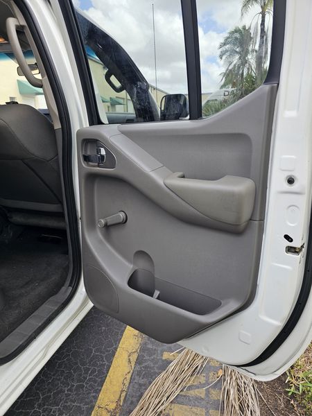 Nissan Frontier • 2019 • 116,000 mi 7