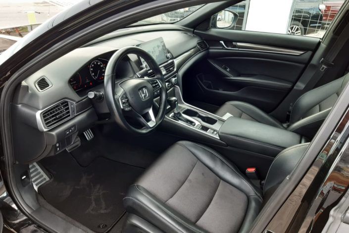 Honda Accord • 2018 • 51 km 2