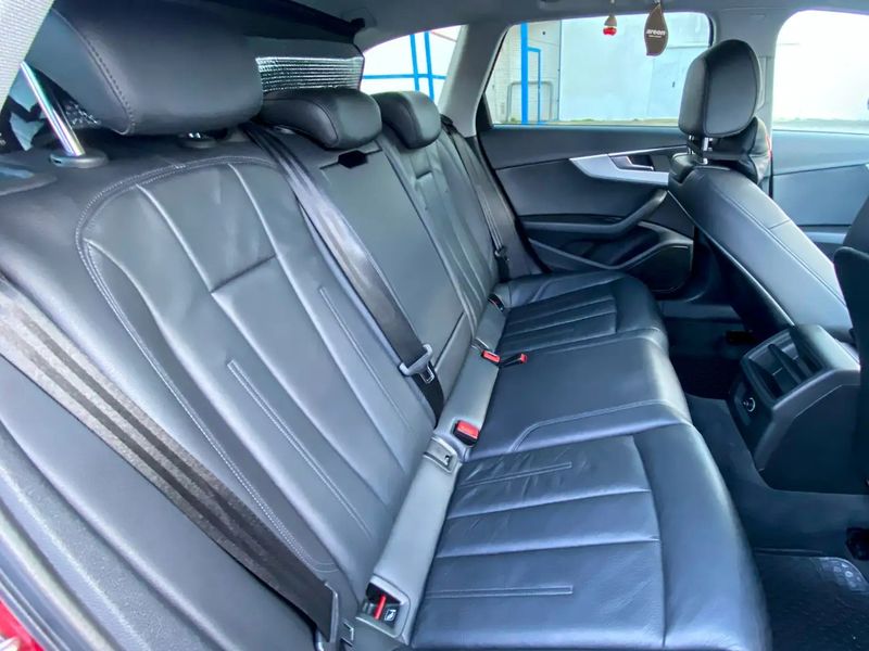 Audi A4 Avant • 2017 • 135,000 km 7