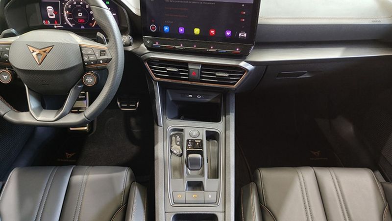 Seat Leon • 2023 • 5,732 km 14