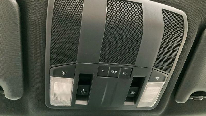 Mitsubishi Eclipse Cross • 2023 • 27,704 km 14