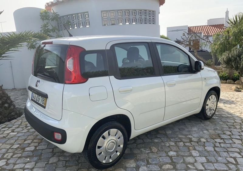 Fiat Panda • 2019 • 35,000 km 4