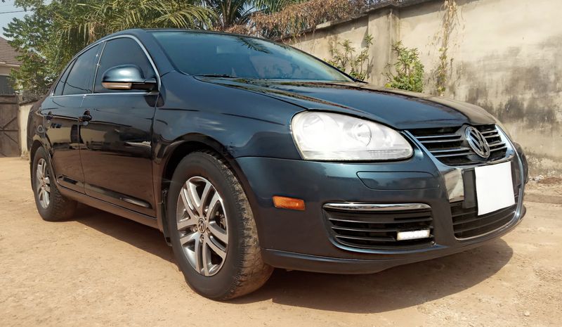 Volkswagen Jetta • 2006 • 16,800 km 4