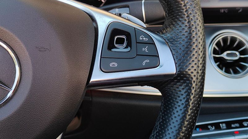 Mercedes-Benz E-Class • 2018 • 73,461 km 24