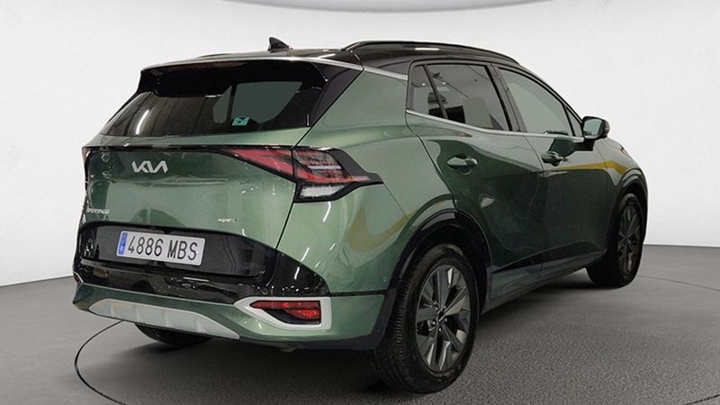 Kia Sportage • 2022 • 32,031 km 4
