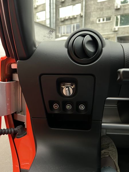 Lotus Exige • 2015 • 16,800 km 38