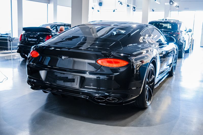 Bentley Continental GT • 2022 • 18,900 km 9