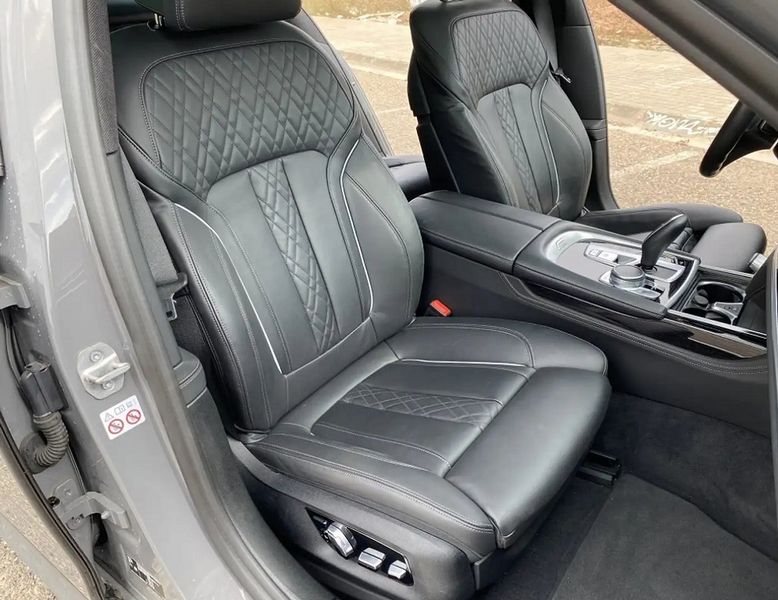 BMW 7 Series • 2022 • 69,000 km 6