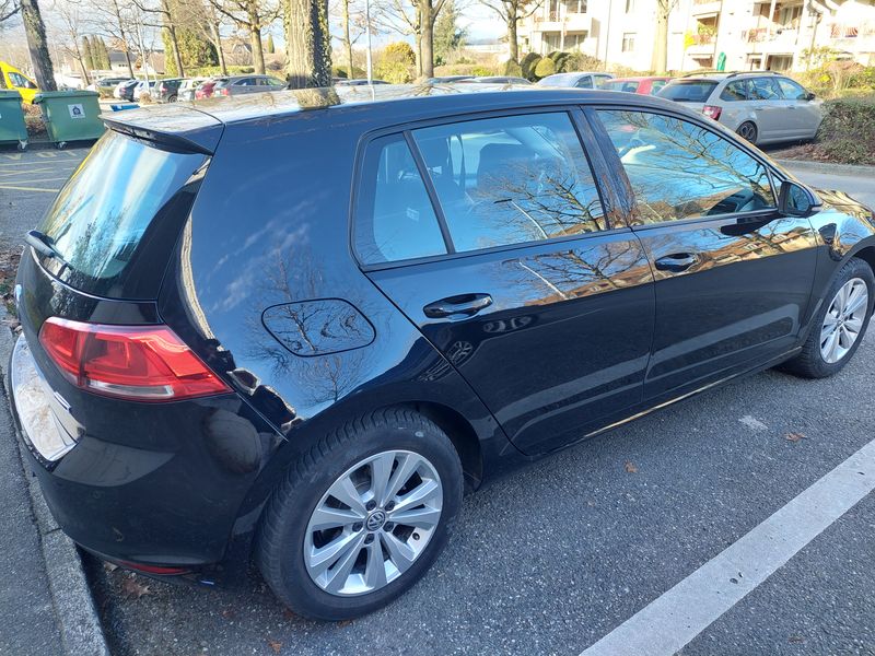 Volkswagen Golf • 2016 • 130,000 km 3