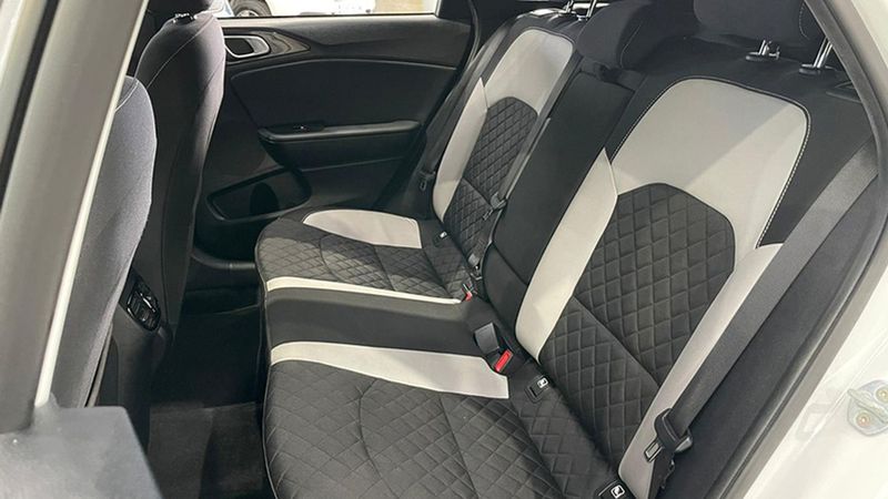 Kia Pro Cee`d • 2020 • 65,700 km 11