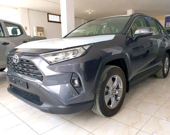 Toyota RAV4 • 2021 • 50,000 km 1