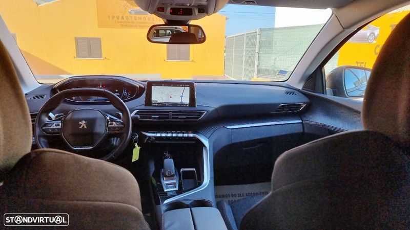 Peugeot 3008 • 2018 • 95,337 km 7