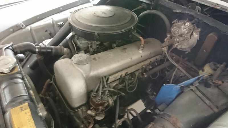 Mercedes-Benz 200 E • 1959 • 56,000 km 3