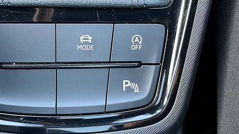 Škoda Fabia Combi • 2023 • 23,537 km 13