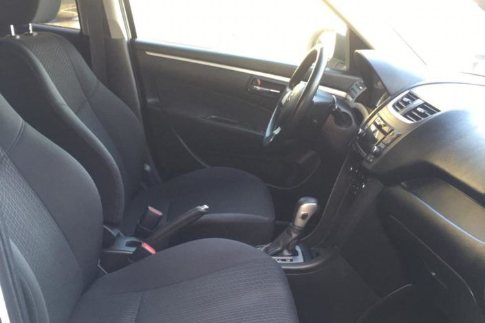 Suzuki Swift • 2017 • 50,000 km 2