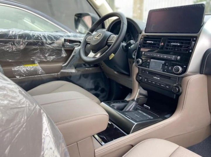 Lexus GX • 2021 • 0 km 2