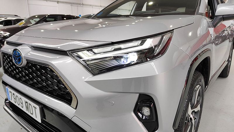 Toyota RAV4 • 2023 • 42,000 km 11