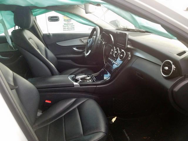 Mercedes-Benz 200 - 300 • 2008 • 32,453 km 5