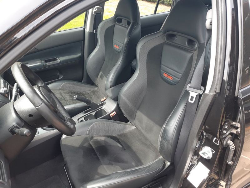 Mitsubishi Lancer Evolution • 2006 • 35,500 km 5