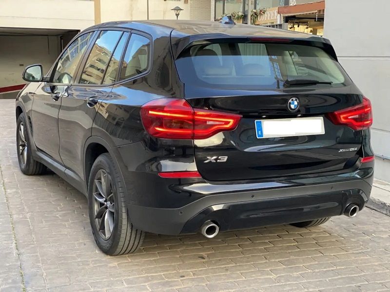 BMW X3 • 2018 • 45,900 km 9