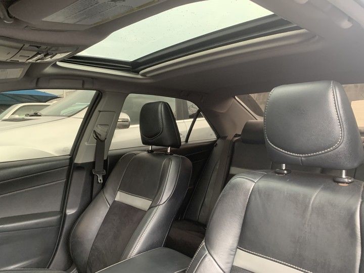 Toyota Camry • 2018 • 50,000 km 2