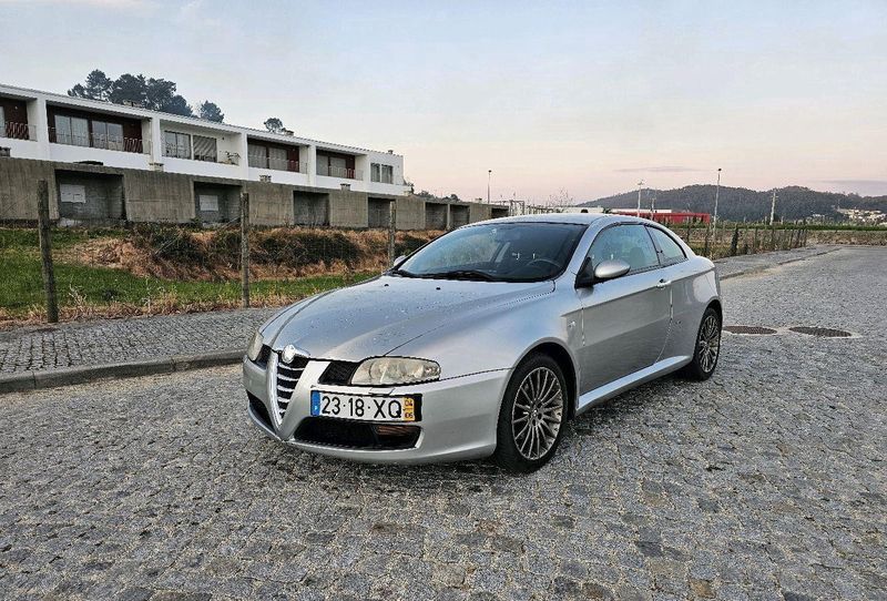 Alfa Romeo GT • 2004 • 300,000 km 1