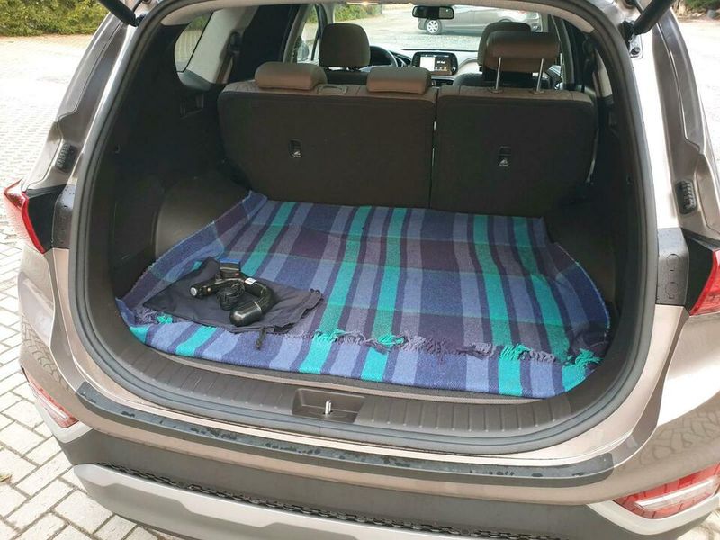 Hyundai Santa Fe • 2019 • 40,000 km 3