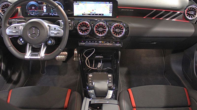 Mercedes-Benz A-Class • 2022 • 2,655 km 5