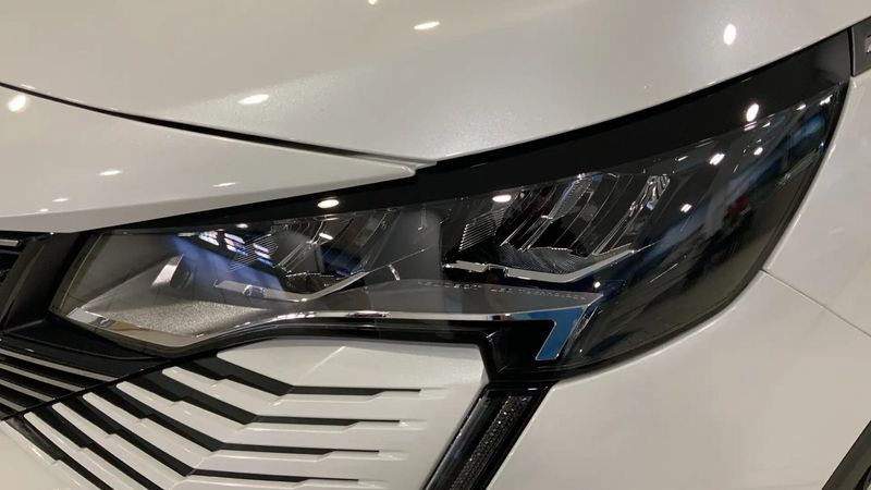 Peugeot 3008 • 2023 • 5,200 km 14