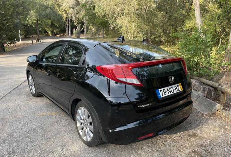 Honda Civic • 2013 • 170,000 km 1