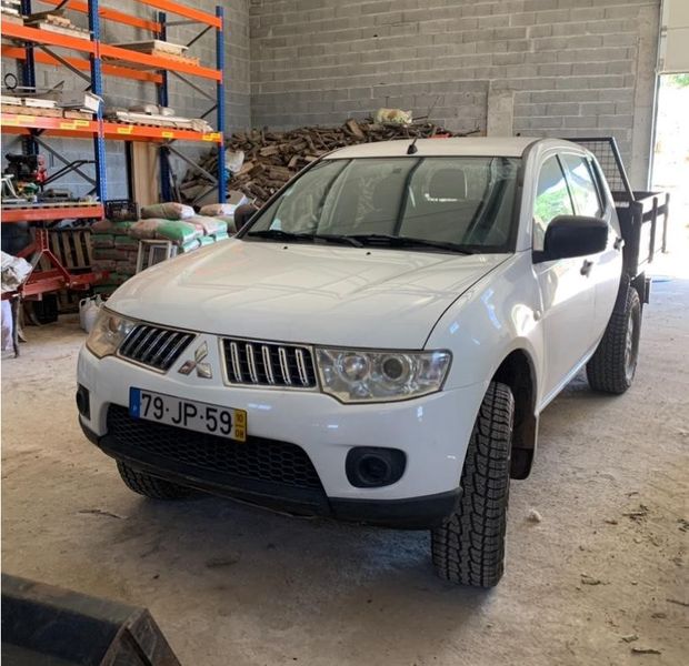 Mitsubishi L200 • 2010 • 300,000 km 1