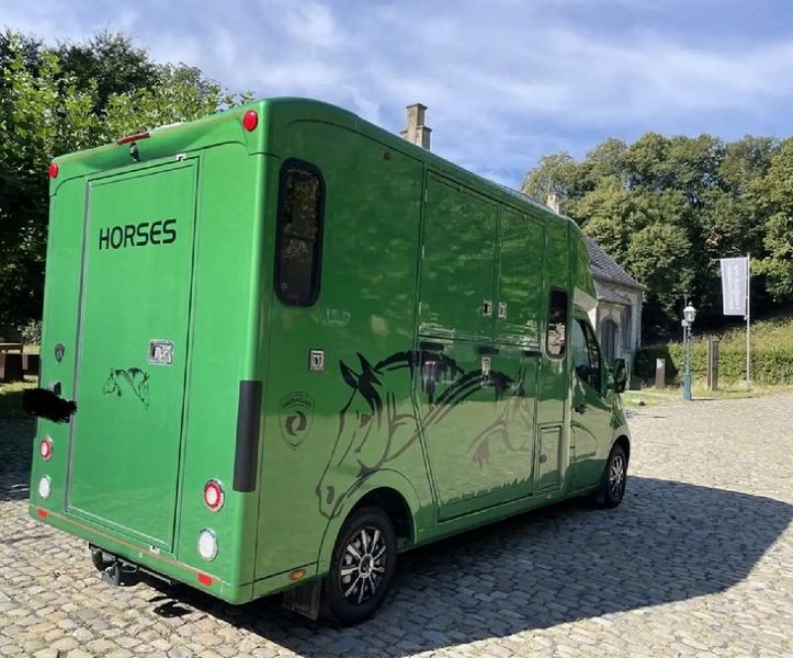 Renault Master • 2019 • 198,000 km 8