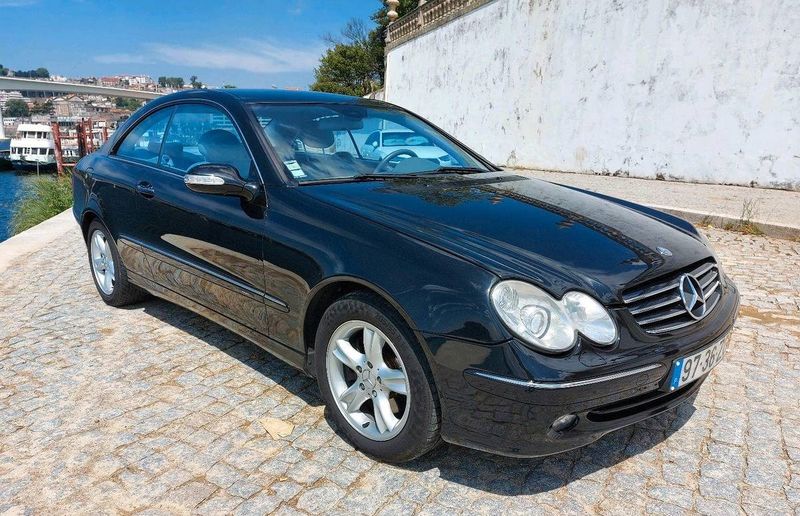 Mercedes-Benz CLK-Class • 2003 • 199,999 km 8