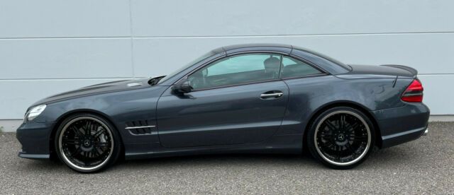 Mercedes-Benz SL • 2009 • 106,000 km 2