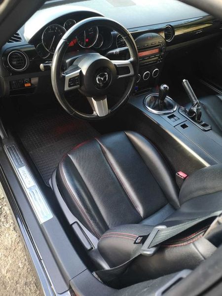 Mazda MX-5 • 2007 • 140,000 km 7