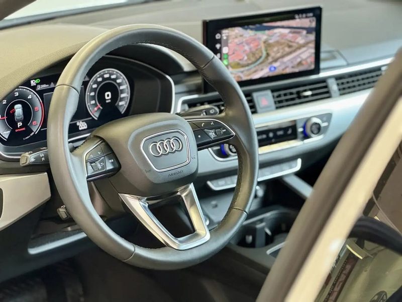 Audi A4 • 2021 • 59,000 km 12