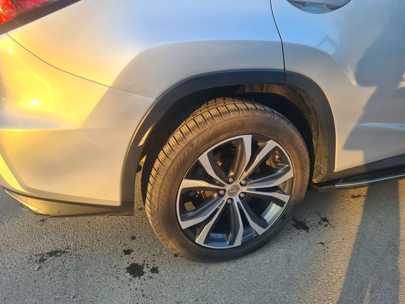 Lexus RX • 2017 • 160,000 km 1