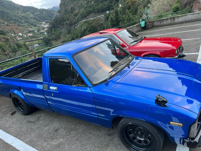 Toyota Hilux • 1981 • 51,000 km 3