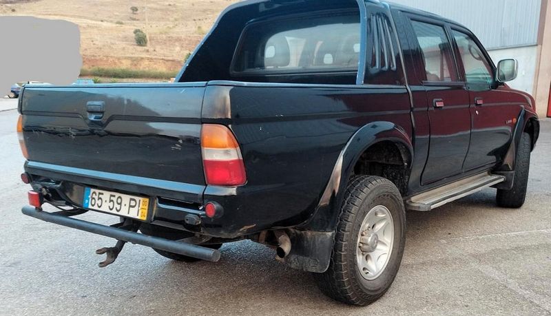 Mitsubishi L200 • 2000 • 200,000 km 3