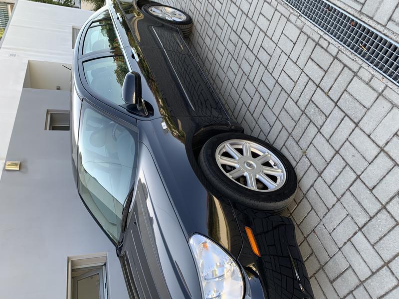 Chrysler Sebring • 2007 • 225,000 km 1