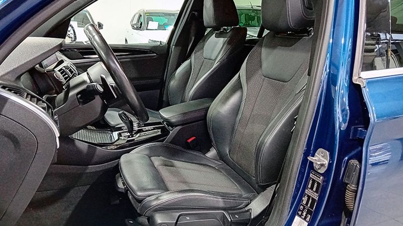 BMW X3 • 2021 • 82,545 km 9