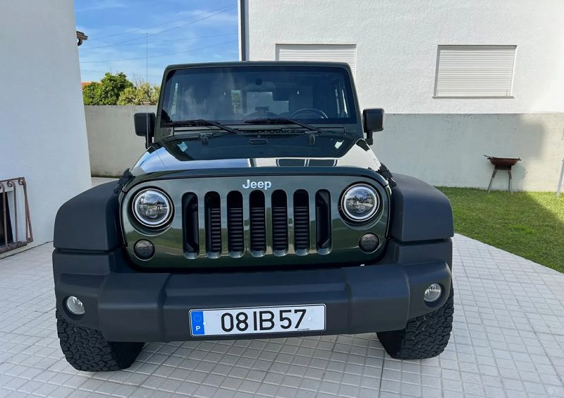 Jeep Wrangler • 2009 • 108,000 km 3
