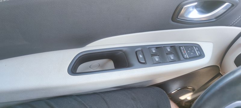 Renault Captur • 2018 • 66,000 km 8