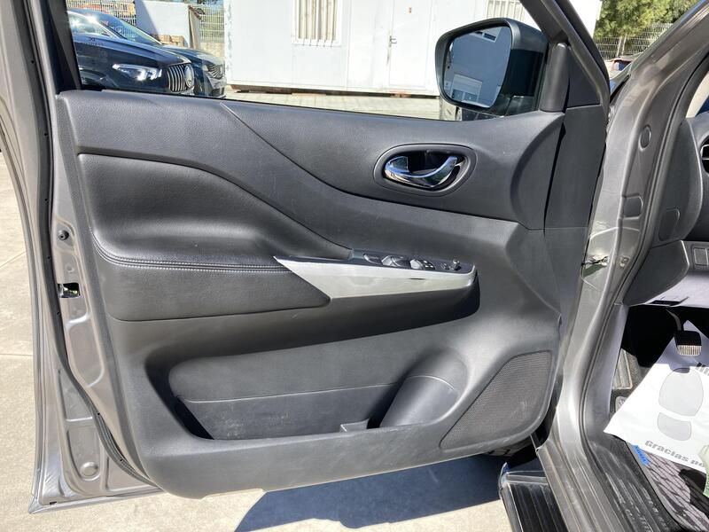 Nissan Navara • 2021 • 70,265 km 22