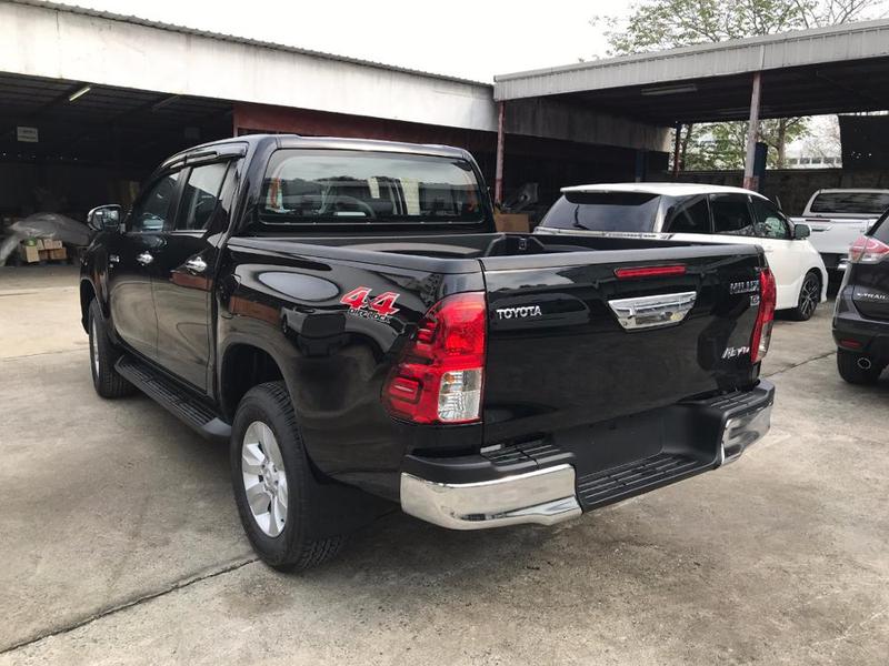 Toyota Hilux • 2019 • 30,000 km 2